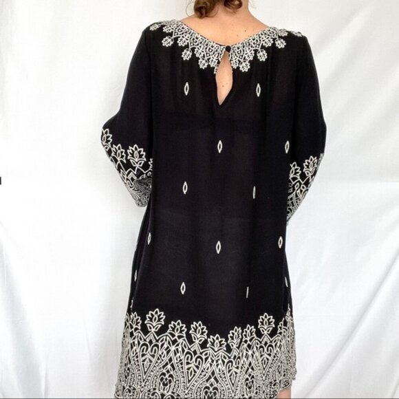Sundance Black Dress with Intricate White Embroidered Detailing sz small - Picture 3 of 8